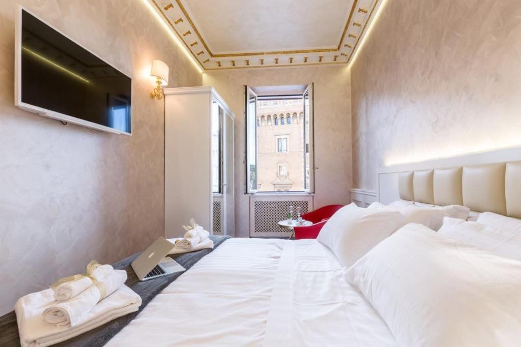 Piazza Venezia Luxury Suite Roma Exterior foto