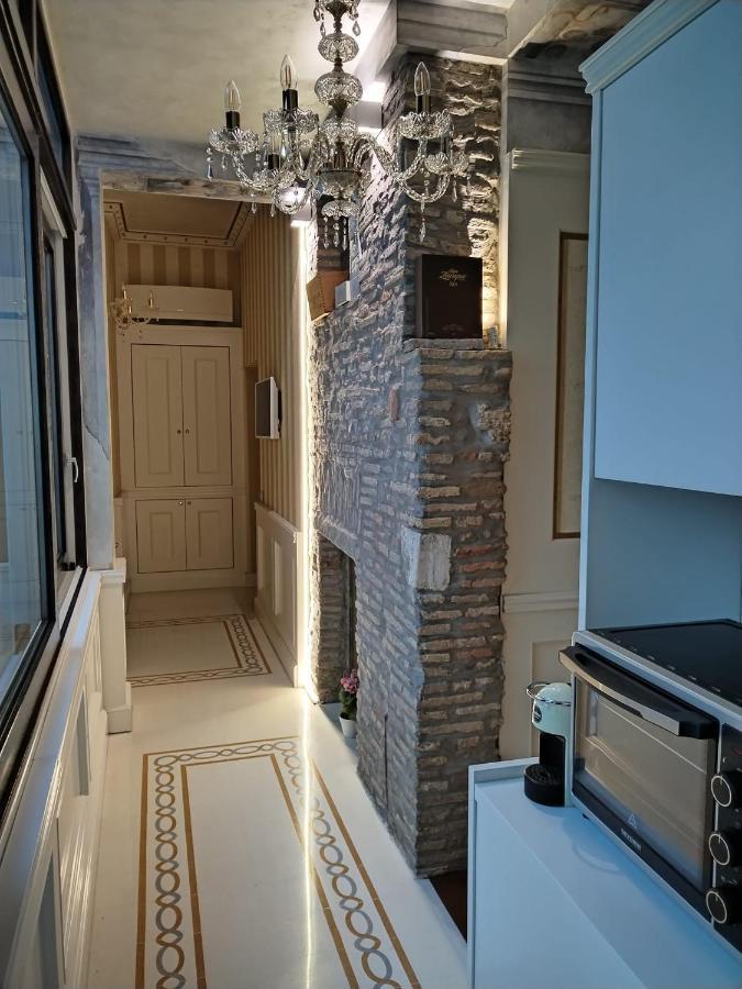 Piazza Venezia Luxury Suite Roma Exterior foto