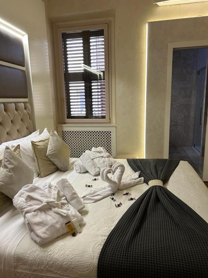 Piazza Venezia Luxury Suite Roma Exterior foto