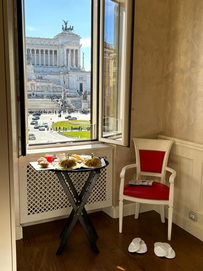 Piazza Venezia Luxury Suite Roma Exterior foto