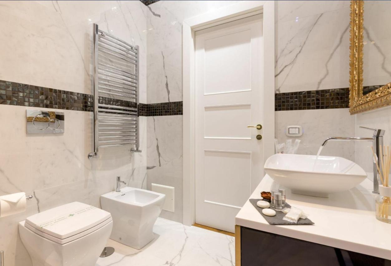 Piazza Venezia Luxury Suite Roma Exterior foto