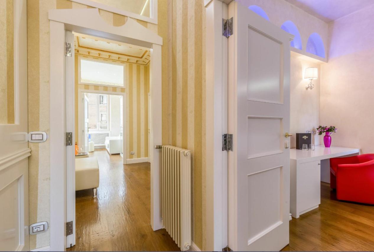 Piazza Venezia Luxury Suite Roma Exterior foto