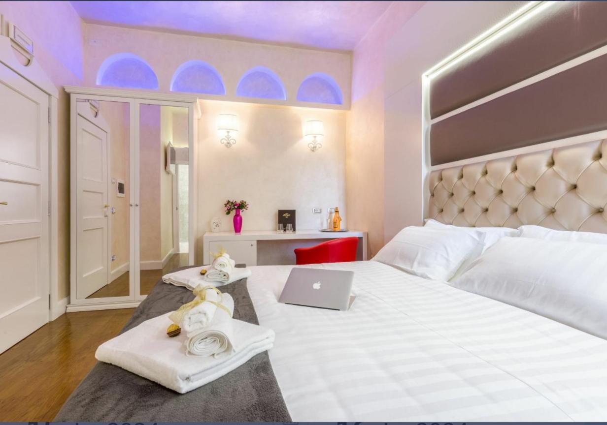 Piazza Venezia Luxury Suite Roma Exterior foto